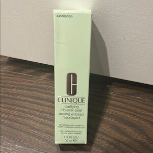 NWT Clinique Clarifying Do-Over Peel